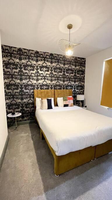 Luxury 2 Bed Duplex Apartment By Yo Room! - Leicester City- Free Parking Buitenkant foto
